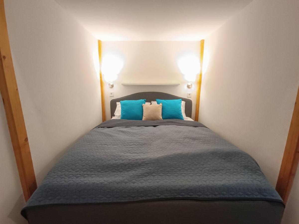 R172 Elitehost Raday Studio Apartment بودابست المظهر الخارجي الصورة